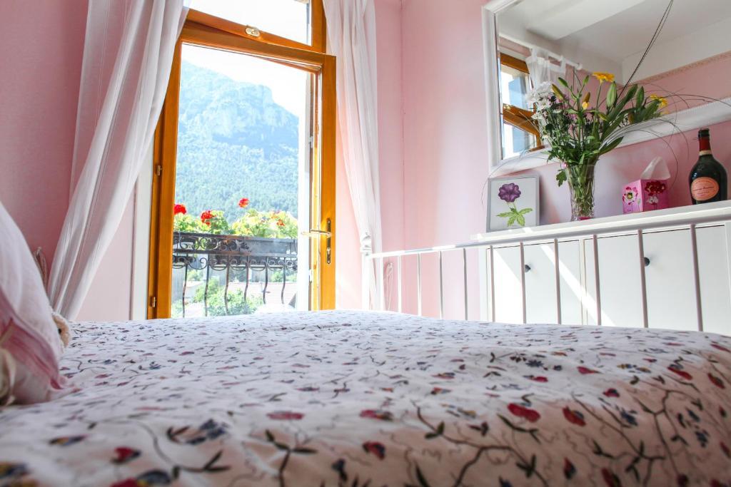 Aux Quatre Saisons Axat Bed and Breakfast Camera foto